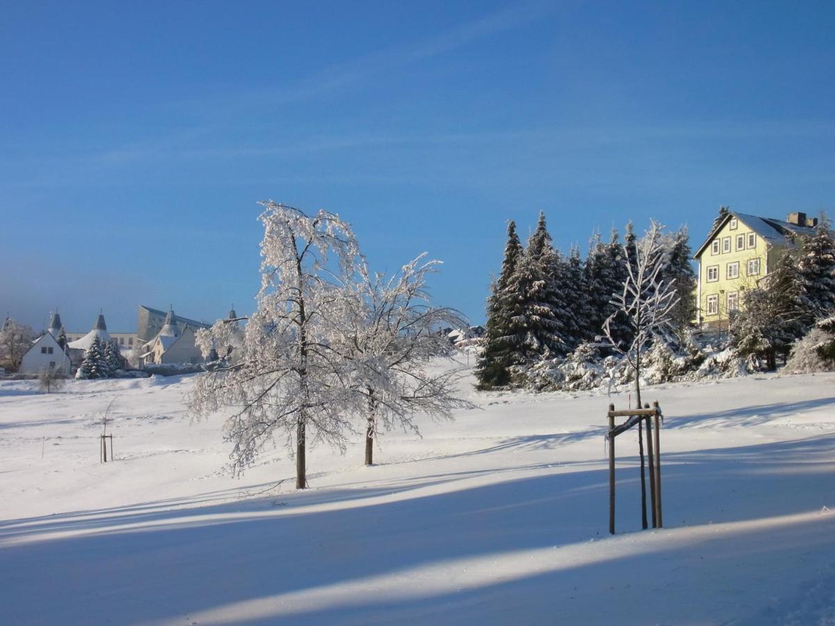 Hotel Schoene Aussicht Masserberg Exterior foto