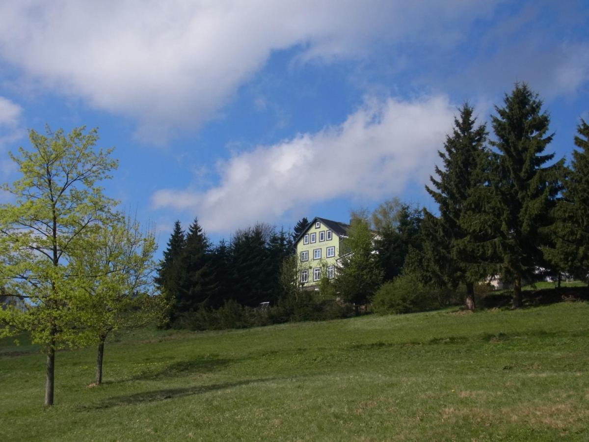 Hotel Schoene Aussicht Masserberg Exterior foto