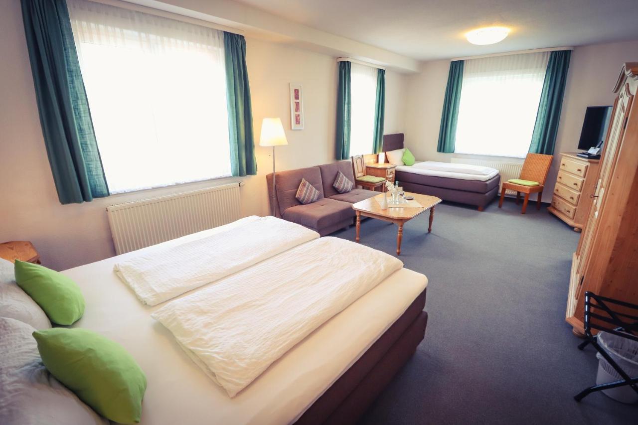 Hotel Schoene Aussicht Masserberg Exterior foto